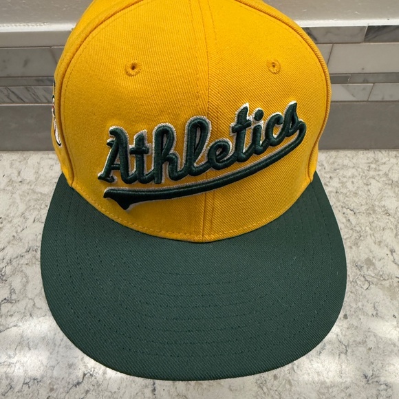 Oakland Athletics Fanatics Iconic Multi patch Fitted Hat -cp - Picture 2 of 9